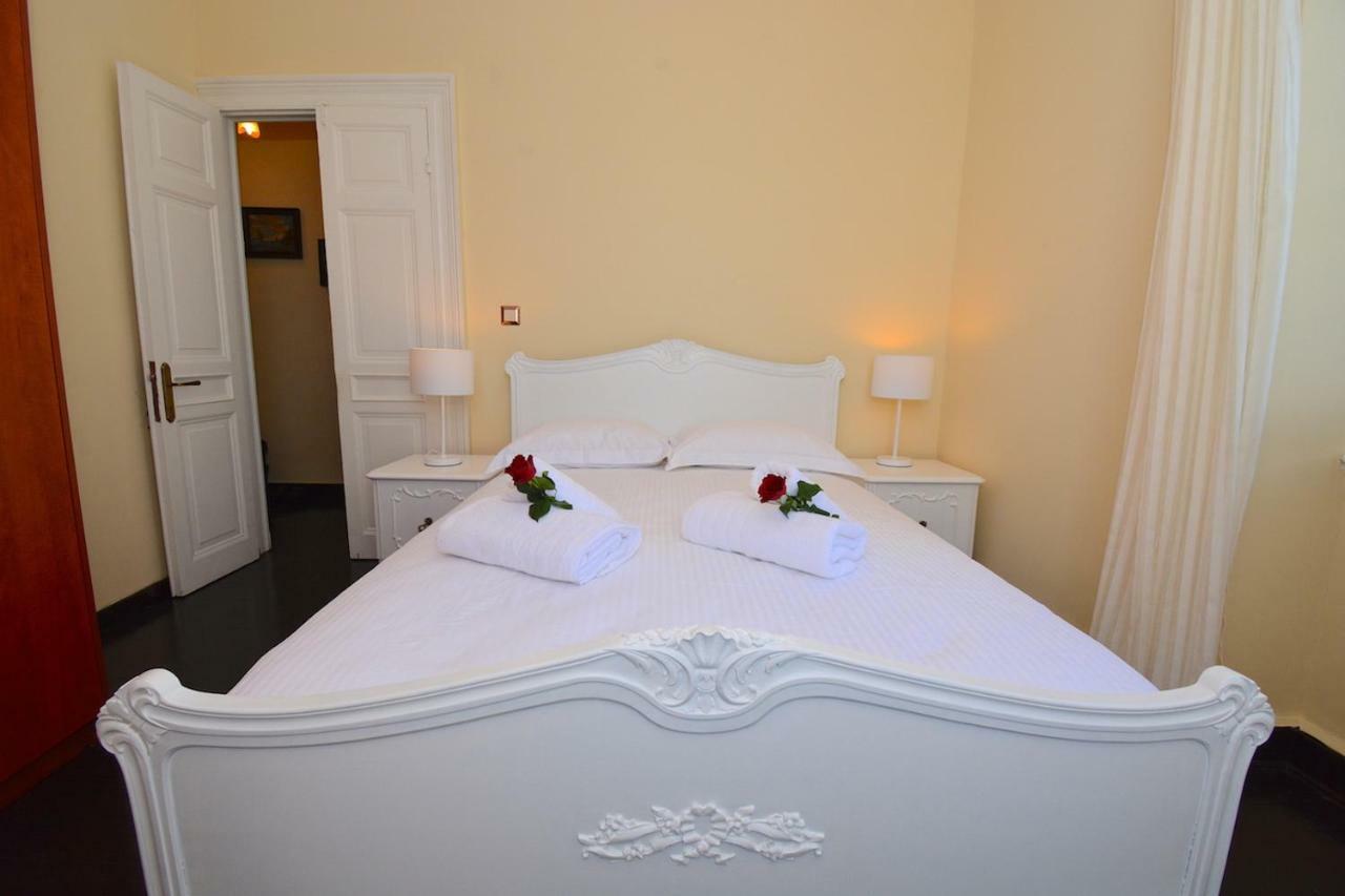 Angiolina Sea View Apartment Korfu Dış mekan fotoğraf